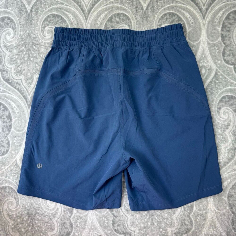 Mens Lululemon Pace Breaker Shorts - Picture 2 of 3